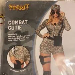 army women halloween or party costume. size xs/small, spirt halloween